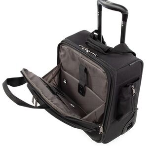 TravelPro Pilot Air Elite Rolling underseat carry on
Black